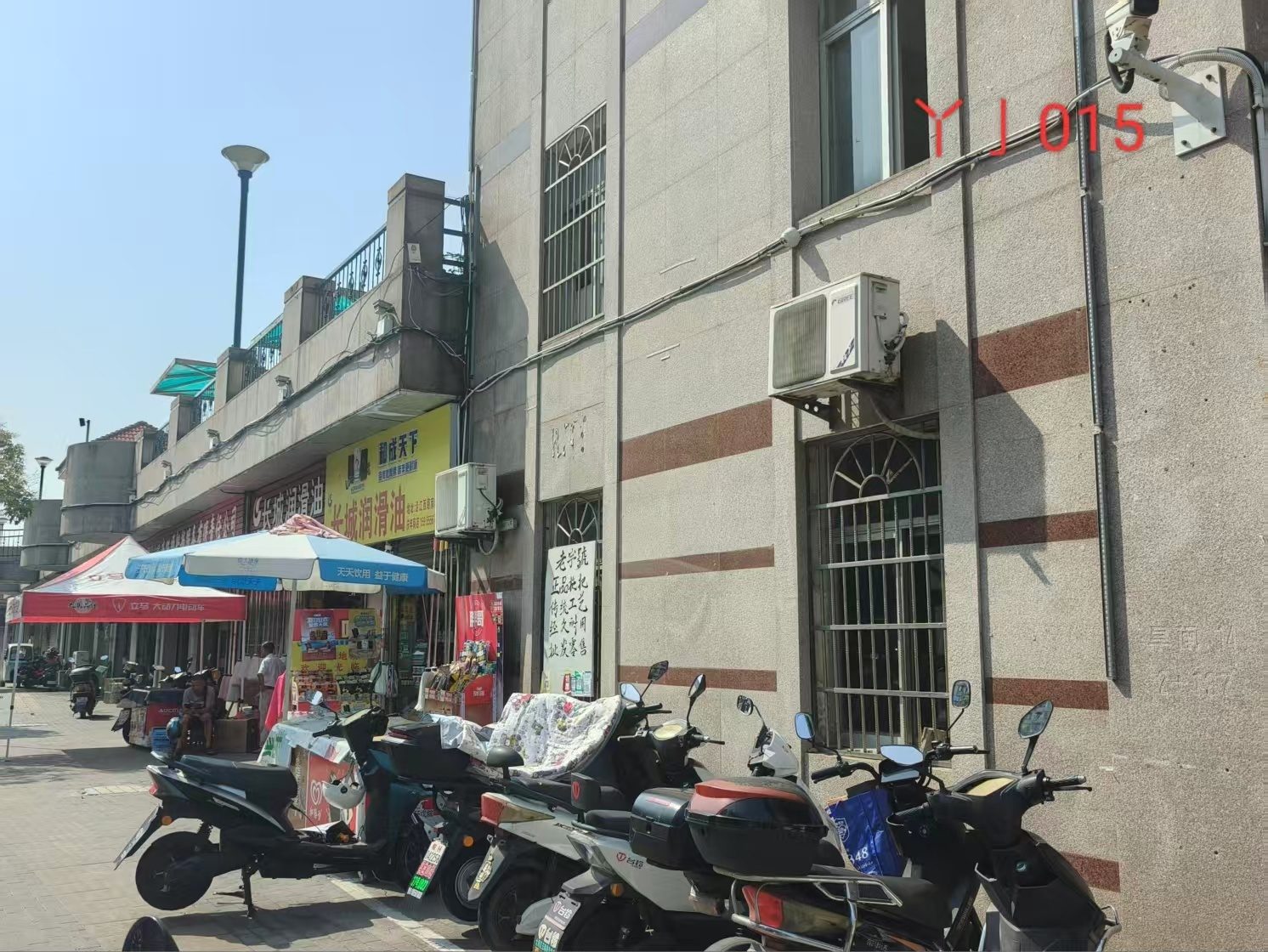 迎江区沿江路江堤（南）14-15号闸间