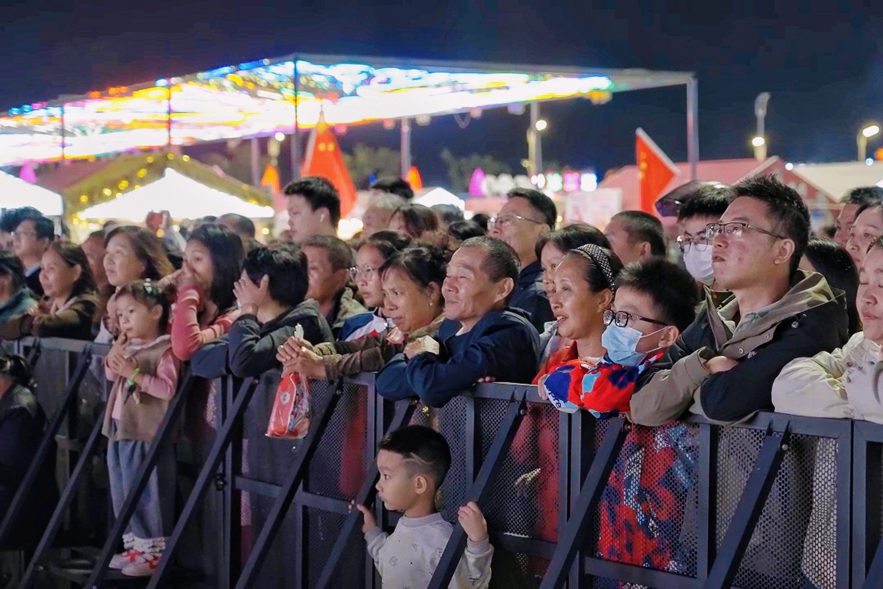安庆滨江夜市图13