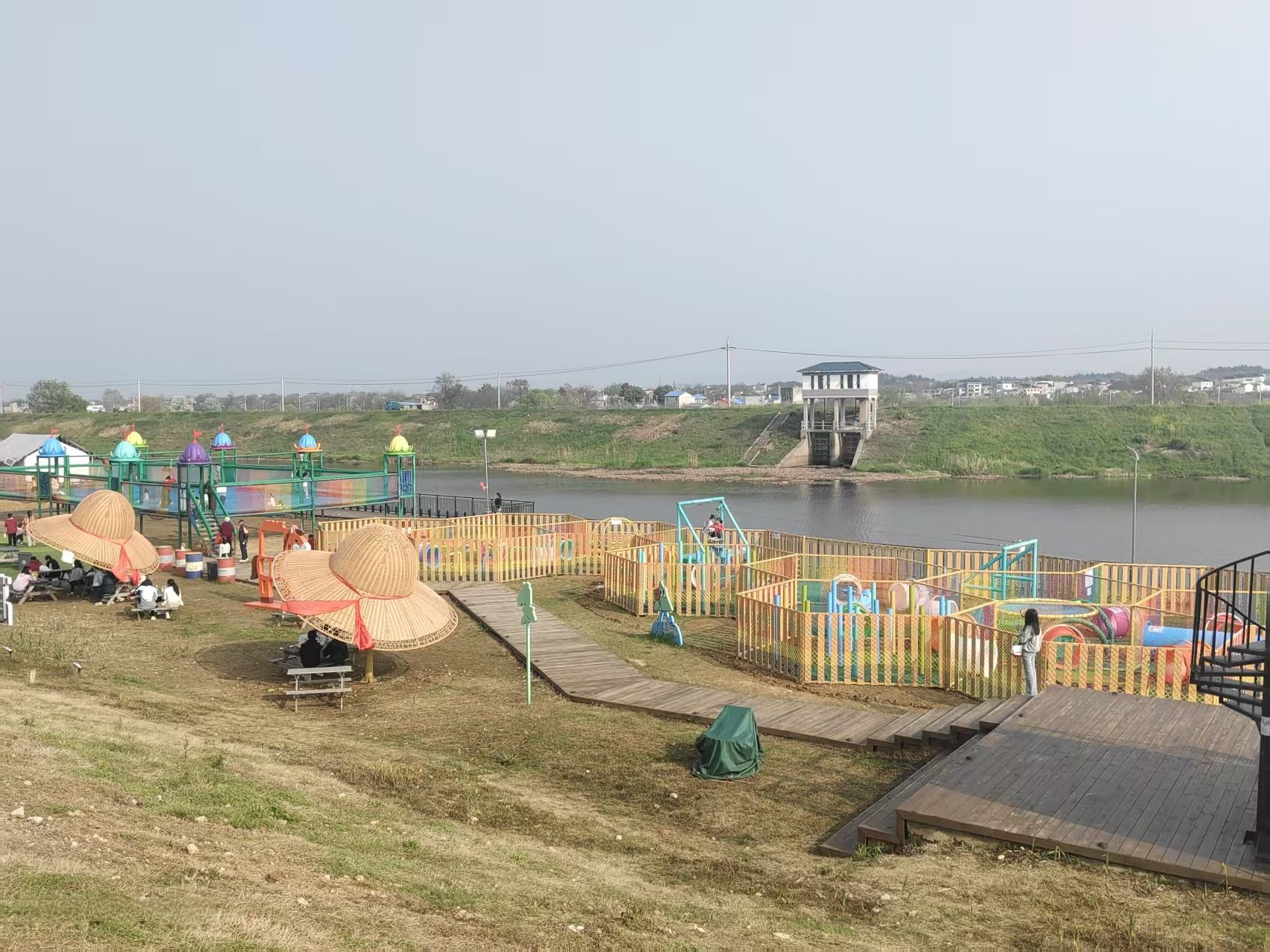 高河大河滨 河露营地图5