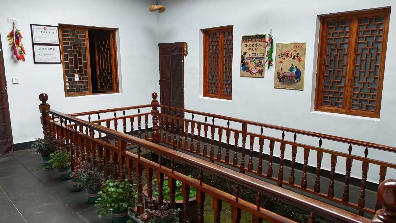 龙潭寨村龙潭山舍民宿图3
