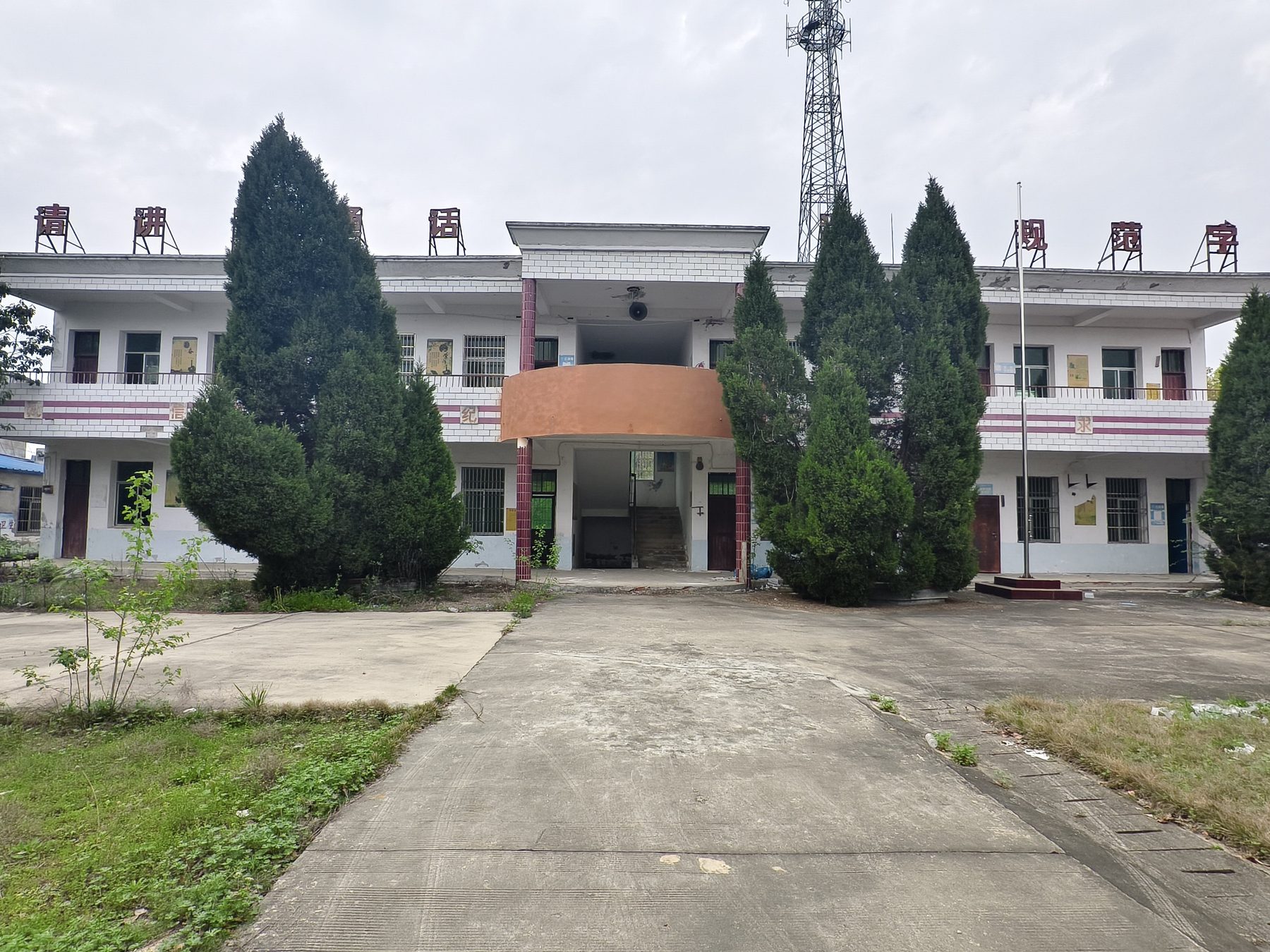 东升村小学图6
