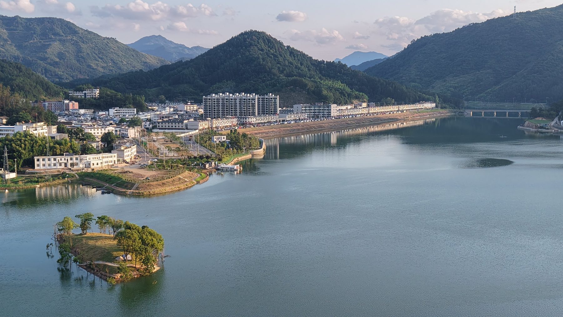 太湖县牛镇镇牛头包露营基地图3
