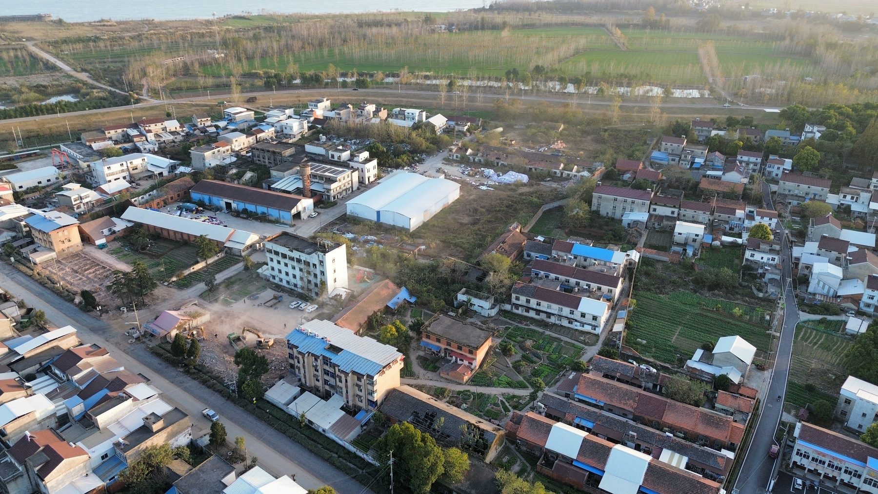 华阳镇老初中片区