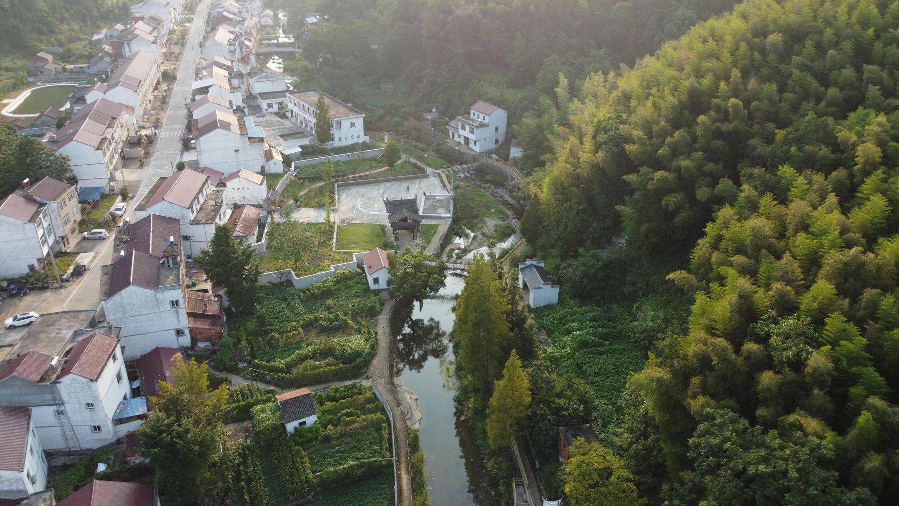 廖河戏台图6